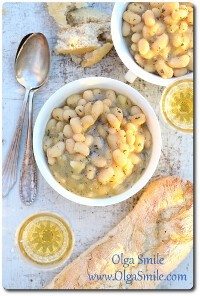 Фасоль по-итальянски, вкусная для меня, немного другая, более выразительная, загущенная с картофелем